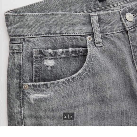 Uniqlo Women Relaxed Tapered Ankle Jeans Size 26 - Picture 4 of 11